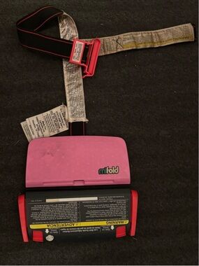 Mifold child booster seat in pink used condition